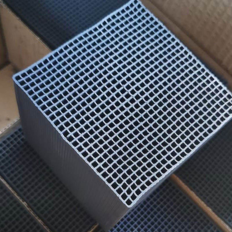 豪升講解一立方蜂窩活性炭有多少重是多少?lài)?></span>
								    <span id=