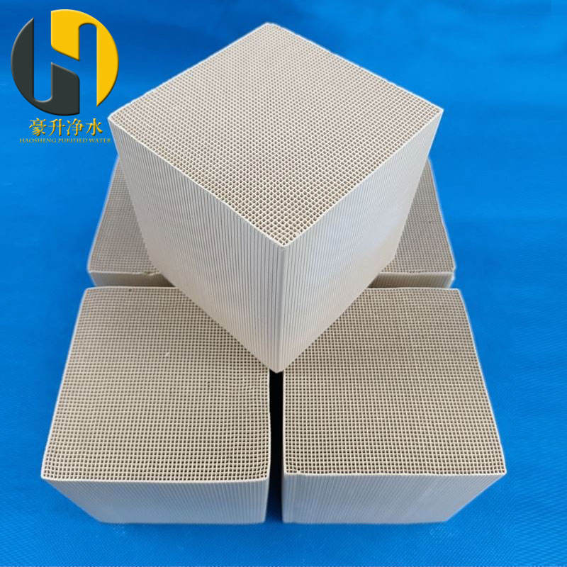 催化燃燒怎么計(jì)算疏水性蜂窩沸石分子篩填充量