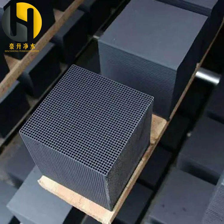 耐水型/防水型800碘值蜂窩活性炭吸附時間和脫附時間