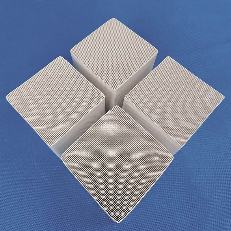 疏水性蜂窩沸石分子篩價(jià)格 疏水性蜂窩沸石分子篩價(jià)格