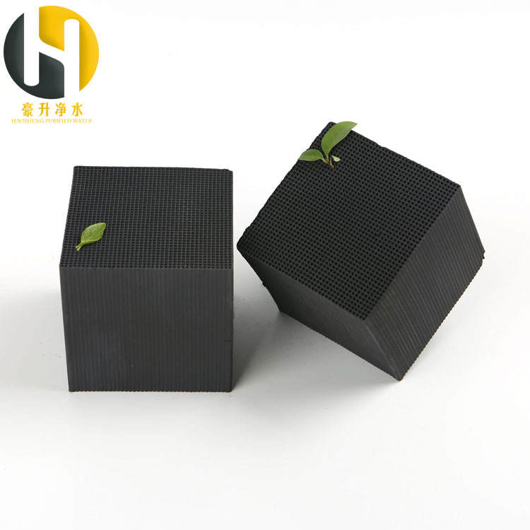 想知道1立方防水型蜂窩活性炭有多重多少噸嗎？